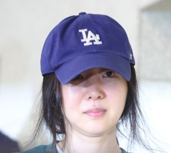 민희진 “미친 X들…잘 나가는 어도어‧뉴진스 찍어내는 게 배임” | 세계일보 민희진 “미친 X들…잘 나가는 어도어‧뉴진스 찍어내는 게 배임”