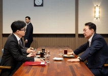 윤석열·한동훈 오늘 오후 중 용산서 독대…尹이 요청 | 세계일보 윤석열·한동훈 오늘 오후 중 용산서 독대…尹이 요청