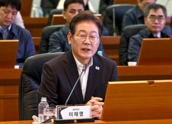 “K-푸드·K-뷰티·K-팝 등 ‘빅 5’ 강국으로”… 이재명, 전폭 지원 | 세계일보 “K-푸드·K-뷰티·K-팝 등 ‘빅 5’ 강국으로”… 이재명...