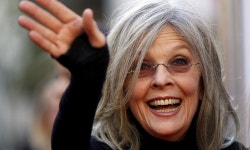 ‘대부’·‘애니홀’로 1970년대 풍미한 美 배우 다이앤 키튼 별세 | 세계일보 ‘대부’·‘애니홀’로 197...