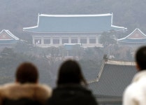 이대통령, 내일부터 청와대서 근무…경호처 보안·안전 종합점검 마쳐 | 세계일보 이대통령, 내일부터 청와대서 근무…경호처 보안·안전... 