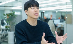 “맞춤 ‘AI에이전트’ 성공 확신… 발 닳도록 뛰며 기회 잡았죠” [내... ‘AI에이전트’ 성공 확신… 발 닳도록 뛰며 기회 잡았죠” [내 일을... 