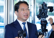김승원, 이번엔 브로커·영장판사와 술자리 의혹… 韓 “특별한 관계” [개각 후폭풍] | 세계일보 김승원, 이번엔 브로커·영장판사와 술자리 의혹... 