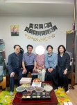 지역사회보장협의체-‘띵동~’, “어르신, 생신 축하드려요!” 청라1동 찾아가는 생일상 추진 내용 | 인천광역시 서구 동주민센터>청라1동... 