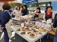 포토앨범-2017년 가정2동 경로잔치 개최 내용 | 인천광역시 서구 동주민센터>검암경서동>우리동소식>포토앨범