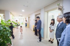 현장구청장실-2024. 현장구청장실 운영[국공립 어린이집 현장 방문(검단)] 내용 | 인천광역시 서구 구청장>소통·참여>현장구청장실