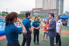포토,현장속으로!-석남서초등학교 물놀이장 개장  내용 | 인천광역시 서구 구청장>서구소식