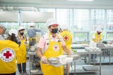 포토,현장속으로!-20240817 태백산 검단점 청라화재 피해주민 우족탕 봉사 내용 | 인천광역시 서구 구청장>서구소식>포토,현장속으로!