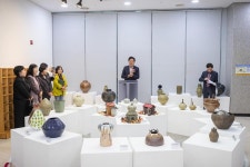 포토,현장속으로!-20241029 제11회 은빛날개 회원전 내용 | 인천광역시 서구 구청장>서구소식>포토,현장속으로!
