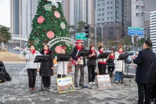 포토,현장속으로!-20241202 루원교차로 성탄트리 점등식 내용 | 인천광역시 서구 구청장>서구소식>포토,현장속으로!