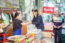 포토,현장속으로!-20240902 추석맞이 중앙시장 방문 내용 | 인천광역시 서구 구청장>서구소식>포토,현장속으로!