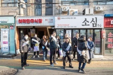 사진뉴스-20240126 축산물시장 설 명절맞이 전통시장 방문 내용 | 인천광역시 서구 홍보관>서구는 지금>사진뉴스