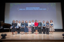 사진뉴스-20241018 육아종합지원센터 10주년 콘서트 내용 | 인천광역시 서구 홍보관>서구는 지금>사진뉴스