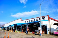 민생현장투어 표선민속오일시장 방문 - 시정뉴스 서귀포시청