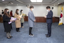 2월 직원조회 으뜸친절공무원 표창 - 시정뉴스 서귀포시청
