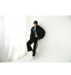 SZ BY SZ 에스지바이에스지 韩国SZ本社 T9766/줄스타이포 라운드티셔츠