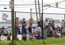 Indy 500: The photo of Hélio Castroneves climbing the fence began with Danica Patrick - Sports Illustrated How a Photo of Hélio... 