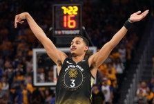 Lakers News: Rapper Criticizes Jordan Poole For Off-Court... Lakers News: Rapper Criticizes Jordan Poole For Off-Court Performance