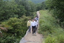 (글보기)독용산성 방문 성주군청 > 성주소개 > 군정홍보 > 성주군 새소식 보기 성주문화관광