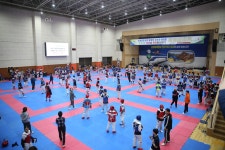 (글보기)전국태권도팀 동계전지훈련 선수단 격려 성주군 새소식 보기 > 군정홍보 > 성주소개 > 성주군청 성주군청