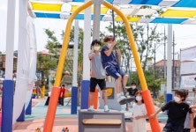 어린이 놀이터 (놀벤져스3호) 개장식 성주군청 > 성주소개 > 군정홍보 > 성주군 새소식 보기 다함께! 힘찬 새성주, 도시계획과