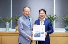 글목록 성주군청 > 성주소개 > 군정홍보 > 성주군 새소식 보기 다함께! 힘찬 새성주, 산림축산과