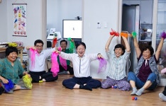 소성리 방문 성주군청 > 성주소개 > 군정홍보 > 성주군 새소식 보기 다함께! 힘찬 새성주, 기업지원과