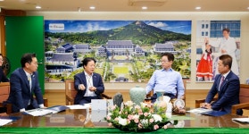 (글보기)경상북도 이철우지사 면담 성주군 새소식 보기 > 군정홍보 > 성주소개 > 성주군청 성주군청