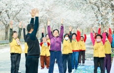 마음튼튼 힐링명상 기체조 성주군청 > 성주소개 > 군정홍보 > 성주군 새소식 보기 다함께! 힘찬 새성주, 기업지원과