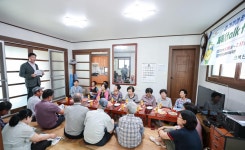 (글보기)벽진면 톡톡 소통의 날(수촌리) 성주군청 > 성주소개 > 군정홍보 > 성주군 새소식 보기 다함께! 힘찬 새성주, 민원과