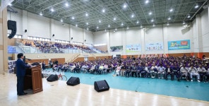 (글보기)고향을 생각하는 주부들의 모임 한마음 대회 성주군청 > 성주소개 > 군정홍보 > 성주군 새소식 보기 다함께! 힘찬 새성주, 환경과