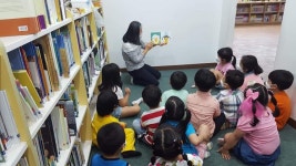 새싹작은도서관 아무튼 독서 머리감는 책/최정선/보림 | 작은도서관