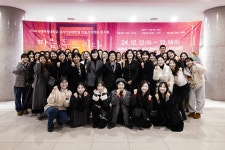 2024 심리치료대학원 미술치료학과 전시회 참석 | 숙명여자대학교(국문)