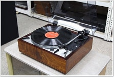 듀얼(DUAL-독일) A급 명기 최고급형 전자동 아이들러 턴테이블 1229 (고급우드 및 더스트커버 장착품) - 수입오디오-장터 - 소리전자