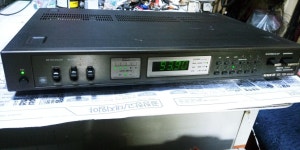 소리전자 - UHER EG 730..독일제 튜너..