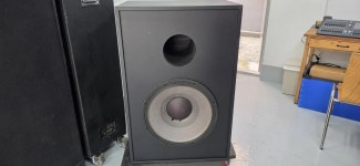 jbl 18인치 서브우퍼 4641 1통 팝니다 - 전자종합-장터 - 소리전자
