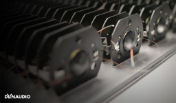 완전히 달라진 데 더해 저렴하기까지 하다. 다인오디오 Emit M30