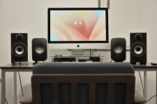 청담 매장에 PC-Fi 코너가 마련되었습니다.