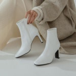 에이든 베이직 스판 앵클부츠 8cm 에이든 베이직 스판 앵클부츠 8cm - 소보제화 공식 온라인스토어