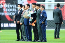 현장포토 – 스포츠니어스 220602 하나은행 초청 축구국가대표팀 친선경기 대한민국 vs 브라질