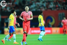 현장포토 – 스포츠니어스 220602 하나은행 초청 축구국가대표팀 친선경기 대한민국 vs 브라질