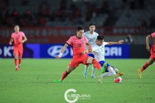 현장포토 – 스포츠니어스 220926하나은행 초청 올림픽 축구국가대표팀 친선경기 대한민국 vs 우즈베키스탄