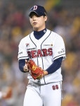 [SW인터뷰]‘깜짝 필승조’ 두산 박치국 “주변 도움 없었다면 불가능” | 스포츠 월드 [SW인터뷰]‘깜짝 필승조’ 두산 박치국 “주변 도움... 
