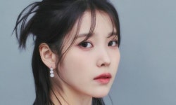 아이유 악플러 또 벌금 300만 원…“정신 질환 탓” 주장도 기각 | 스포츠 월드 아이유 악플러 또 벌금 300만 원…“정신 질환 탓” 주장도 기각