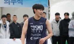 한솔레미콘 꺾고 우승···빛난 에이스 강병진 “제 도전은... 한솔레미콘 꺾고 우승···빛난 에이스 강병진 “제 도전은 계속됩니다”