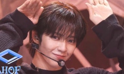 인기가요 아홉, 화려한 컴백…피노키오 콘셉트 완벽 구현한 목공방 무대 | 스포츠 월드 인기가요 아홉, 화려한 컴백…피노키오 콘셉트 완벽... 