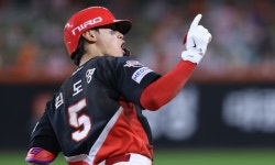 ‘8월 주인공은 김도영’ 홈런-득점-장타율 접수하고 월간 MVP | 스포츠 월드 ‘8월 주인공은 김도영’ 홈런-득점-장타율 접수하고 월간 MVP