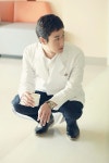 응답하라 1994 정우, 촬영장 비하인드 사진 공개 훈남포스 물씬... com ≪스타저널≫ 응답하라 1994 정우, 촬영장 비하인드 사진 공개... 