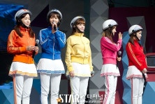 [스타포토]크레용팝(Crayon Pop) SAF에 헬멧소녀들이 떴다!... com ≪스타저널≫ [스타포토]크레용팝(Crayon Pop) SAF에... 