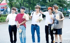 [스타포토UP]빅스타(BIGSTAR) 2년만에 출근을 해보네요 (뮤직뱅크 출근길):스타저널 #www.starjn.com ≪스타저널≫ [스타포토UP]빅스타... 
